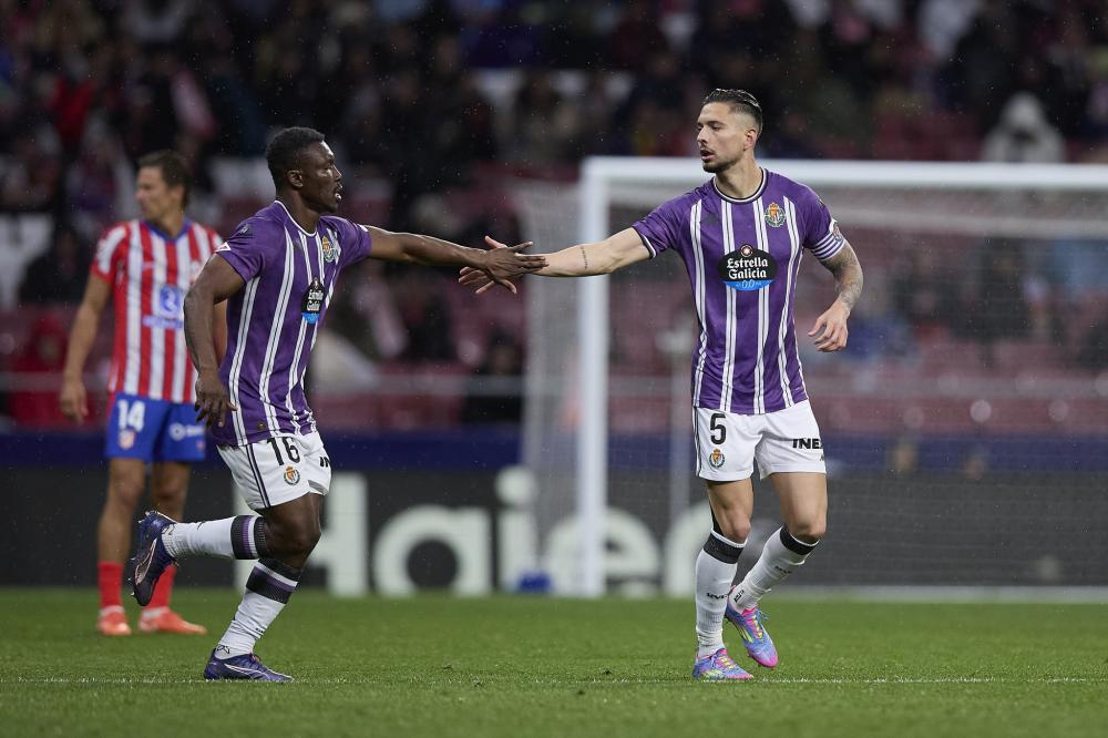 林崴17分郭昊文13+6+7 同曦力克青岛止连败.